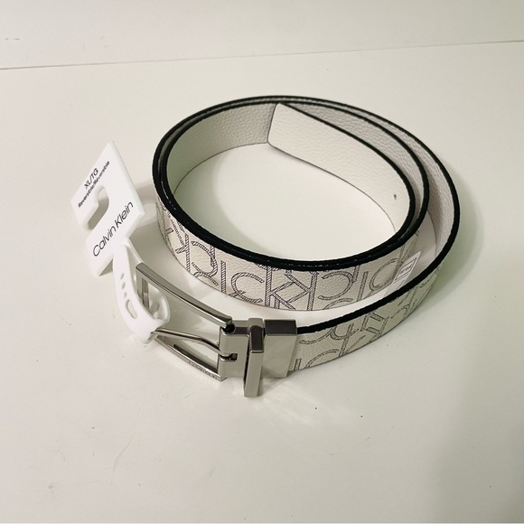Calvin Klein Reversible Belt Size XL - Picture 12 of 13